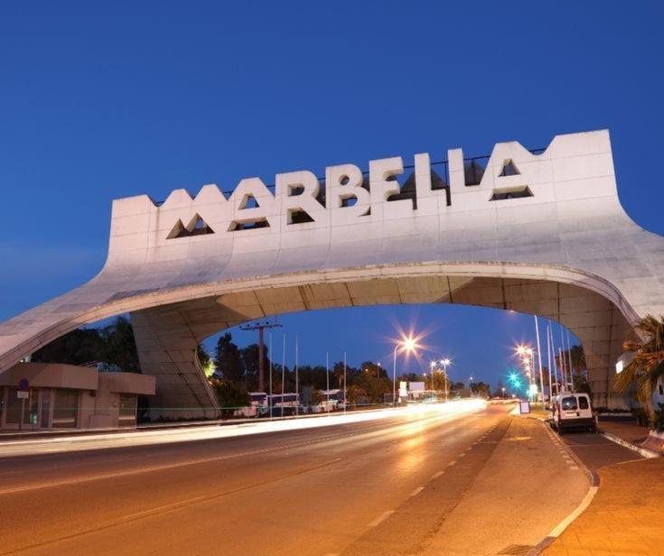 Apartamento Vacacional En Marbella Bagian luar foto