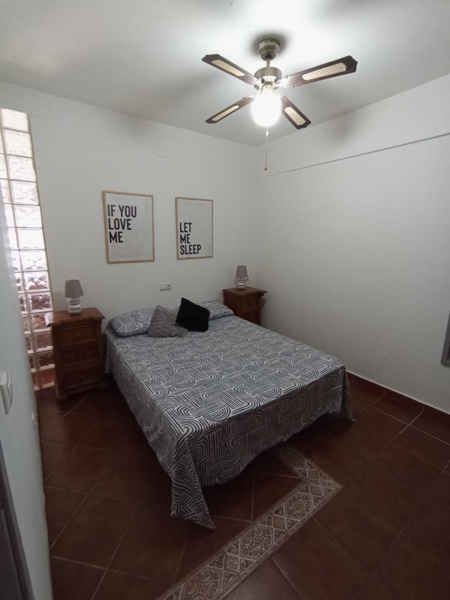Apartamento Vacacional En Marbella Bagian luar foto